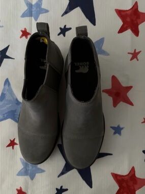 Sorel Gray Chelsea Ankle Boots